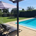 Apartment Dans Un Ecrin De Verdure Le Manoir (Calvados)