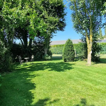 Апартаменты Dans Un Ecrin De Verdure *