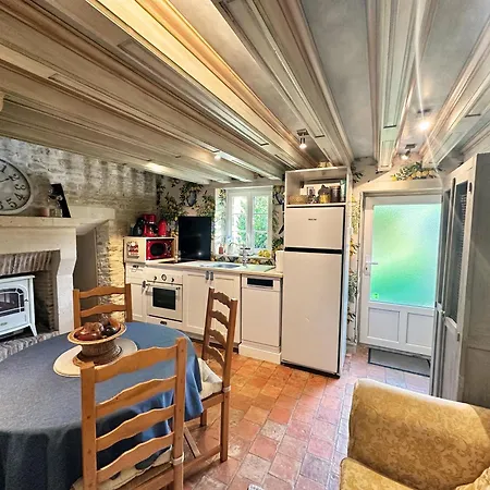 Dans Un Ecrin De Verdure Апартаменты *