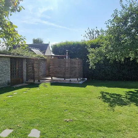 Dans Un Ecrin De Verdure Apartament *